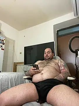 Roma84000 online show from May 3, 2026, 6:25 pm