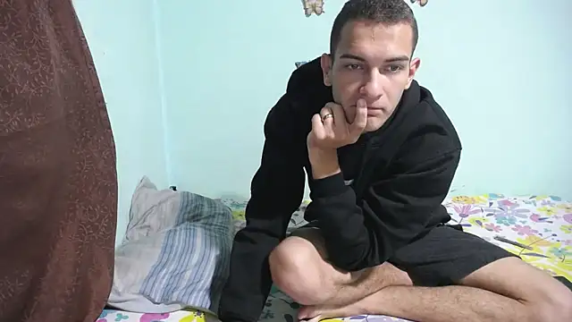 emilyvalencia 1 online show from October 7, 2025, 2:31 am