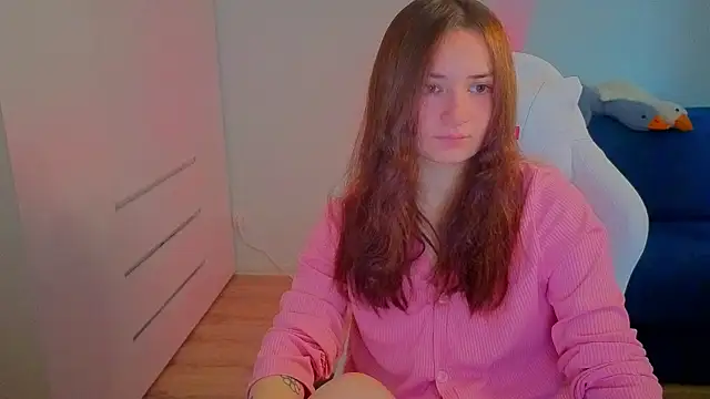 Lelia Vibe online show from October 6, 2025, 12:24 pm