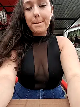 Snapshot of Naughty_Samantha chatting on October 19, 2025, 4:18 pm Naughty Samantha online show from October 19, 2025, 4:18 pm