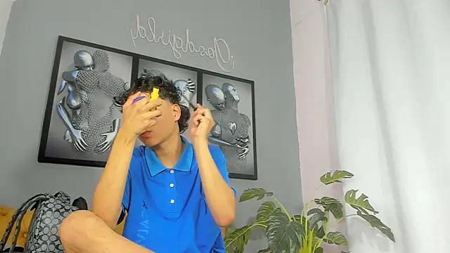 camillo virgil online show from November 2, 2025, 10:50 am