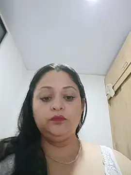 Nanna 160290 online show from May 26, 2026, 8:16 pm