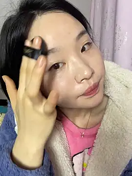 Y2Luvk online show from February 10, 2026, 6:34 pm