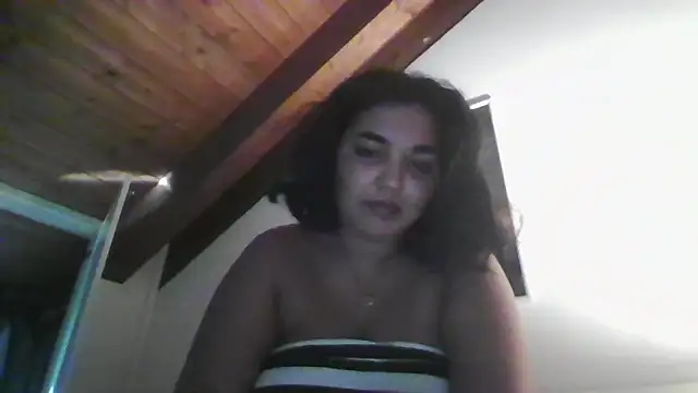 LadySophia03 online show from October 2, 2025, 8:32 am