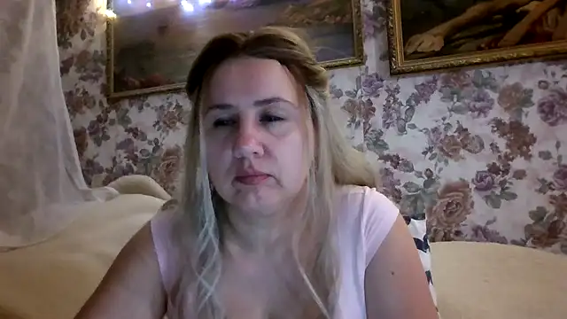 LustyyX online show from April 23, 2026, 5:26 pm