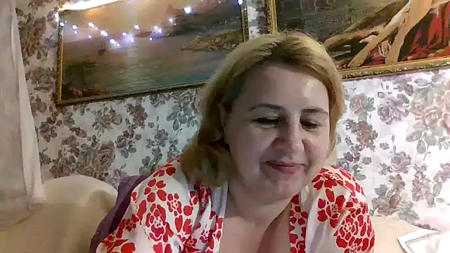 LustyyX online show from May 16, 2026, 5:12 pm