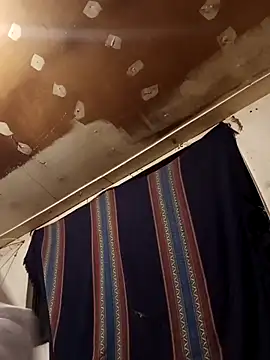 lucho2328 online show from October 8, 2025, 4:32 am