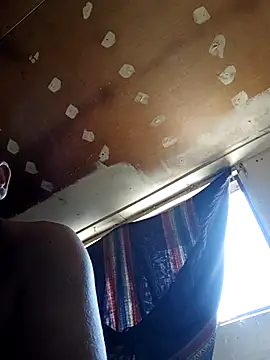 lucho2328 online show from November 9, 2025, 7:23 pm