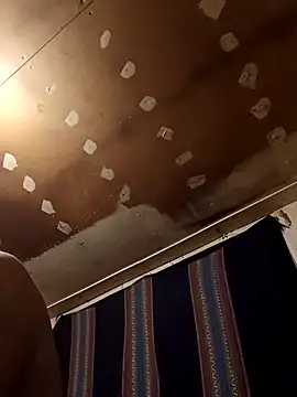 lucho2328 online show from November 26, 2025, 1:17 am