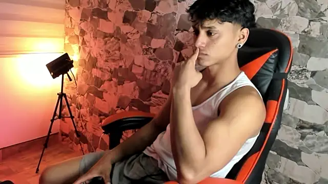 Snapshot of ZYZZ1312 chatting on June 25, 2026, 1:16 am ZYZZ1312 online show from June 25, 2026, 1:16 am