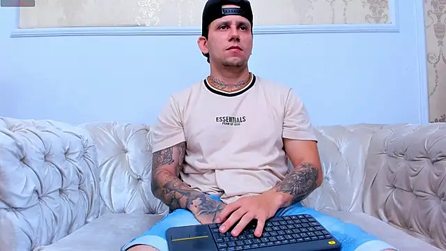 Scott Clark online show from October 19, 2025, 11:00 am