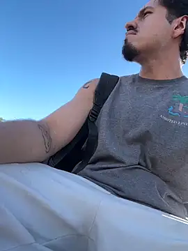 Snapshot of mrredcorn chatting on October 6, 2025, 3:31 pm mrredcorn online show from October 6, 2025, 3:31 pm