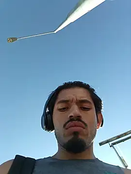 Snapshot of mrredcorn chatting on October 29, 2025, 3:47 pm mrredcorn online show from October 29, 2025, 3:47 pm