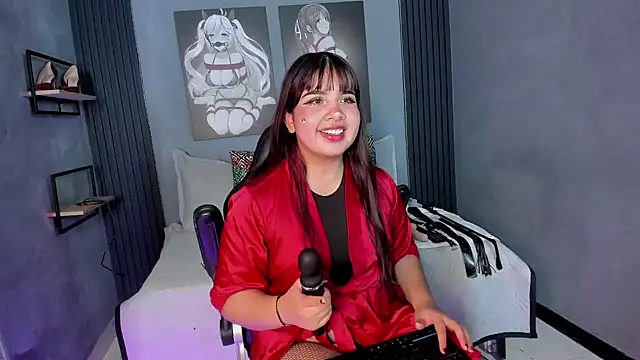 Zara Snow online show from February 10, 2026, 3:05 pm