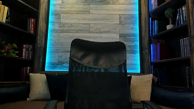 Donovan Desmond online show from September 24, 2025, 8:56 pm