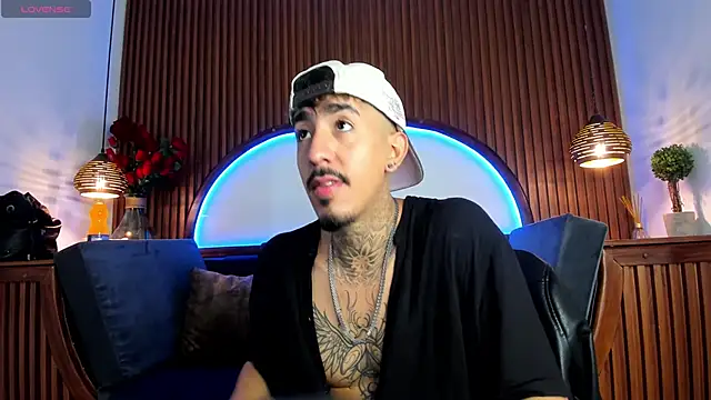 Donovan Desmond online show from November 15, 2025, 9:11 pm