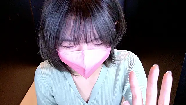 Azusa DoMybest online show from January 8, 2026, 2:03 am