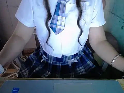 ahoa Tk online show from April 18, 2026, 5:44 am