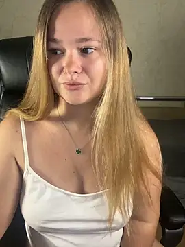 CaramelleSugar  online show from September 20, 2025, 5:14 pm