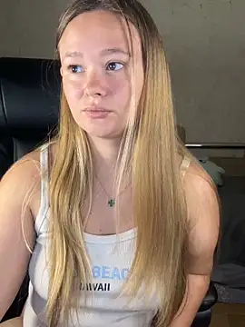 CaramelleSugar  online show from October 1, 2025, 3:29 pm