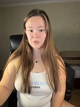 CaramelleSugar  online show from November 14, 2025, 1:43 pm