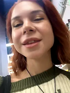 Snapshot of RosieSecret chatting on September 21, 2025, 7:10 am RosieSecret online show from September 21, 2025, 7:10 am