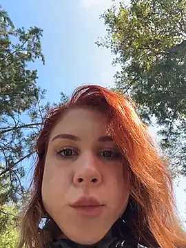 Snapshot of RosieSecret chatting on October 8, 2025, 8:01 am RosieSecret online show from October 8, 2025, 8:01 am