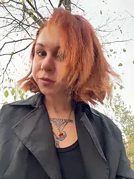 Snapshot of RosieSecret chatting on October 17, 2025, 8:06 am RosieSecret online show from October 17, 2025, 8:06 am