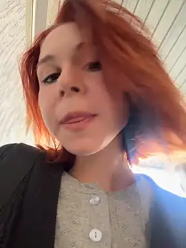 Snapshot of RosieSecret chatting on October 18, 2025, 8:15 am RosieSecret online show from October 18, 2025, 8:15 am