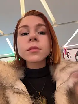 Snapshot of RosieSecret chatting on November 13, 2025, 8:02 am RosieSecret online show from November 13, 2025, 8:02 am