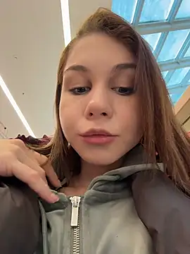 Snapshot of RosieSecret chatting on February 5, 2026, 8:08 am RosieSecret online show from February 5, 2026, 8:08 am