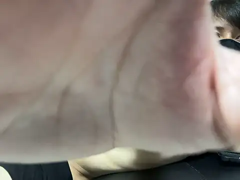 jiji9253 online show from September 20, 2025, 1:01 pm