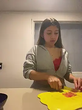 Sara-cooper2 online show from April 19, 2026, 7:16 pm