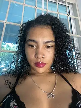 SophieD online show from February 13, 2026, 12:01 pm