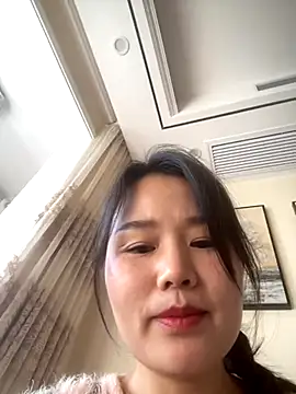 Mier-cn online show from December 5, 2025, 6:44 am