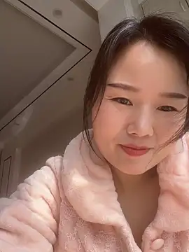 Snapshot of Mier-cn chatting on December 16, 2025, 4:50 am Mier-cn online show from December 16, 2025, 4:50 am