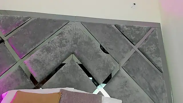 Sweet Salome1 online show from September 23, 2025, 12:08 pm