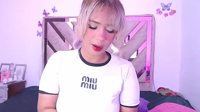 Snapshot of Lulu_sweety chatting on July 21, 2026, 9:50 pm Lulu sweety online show from July 21, 2026, 9:50 pm
