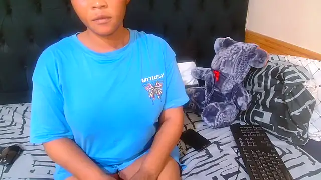 Snapshot of Sexy_PureFire chatting on November 20, 2025, 6:29 pm Sexy PureFire online show from November 20, 2025, 6:29 pm