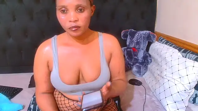 Snapshot of Sexy_PureFire chatting on November 21, 2025, 12:04 pm Sexy PureFire online show from November 21, 2025, 12:04 pm