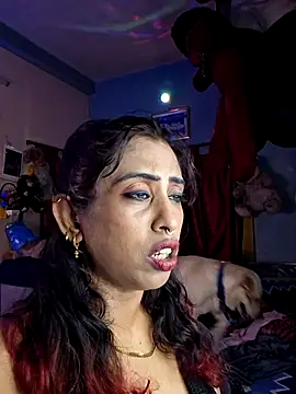 Snapshot of Love_Beauty01 chatting on June 20, 2026, 6:11 pm Love Beauty01 online show from June 20, 2026, 6:11 pm