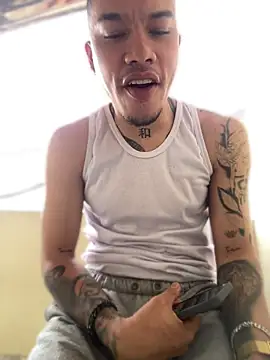 AlphaMasterXxx online show from October 14, 2025, 1:56 pm