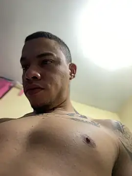 AlphaMasterXxx online show from January 5, 2026, 10:24 pm