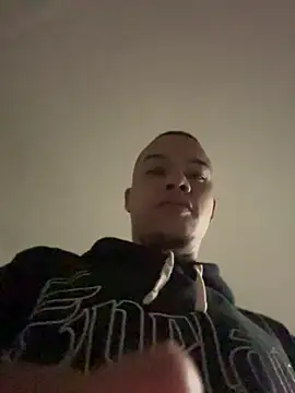 AlphaMasterXxx online show from April 22, 2026, 5:43 am