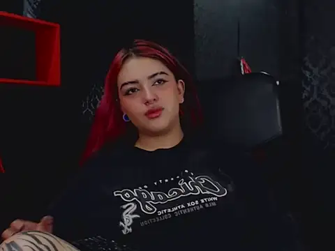 MaviceMur online show from October 3, 2025, 9:50 am