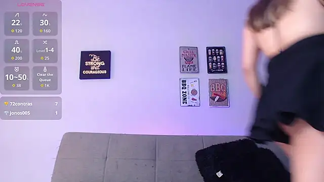 elizabethboltXXX online show from September 27, 2025, 3:17 pm