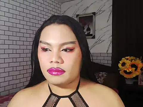 TSbrianaHugeCock online show from October 16, 2025, 10:05 am