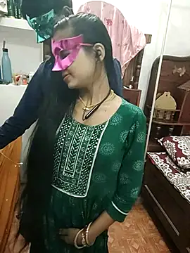 LOVE568 online show from November 22, 2025, 4:55 am