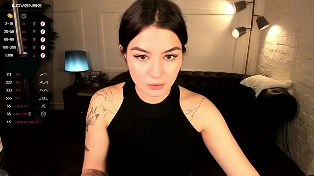 Dark Moni online show from September 27, 2025, 2:27 am