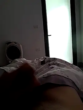 quoc85 online show from October 24, 2025, 4:53 am